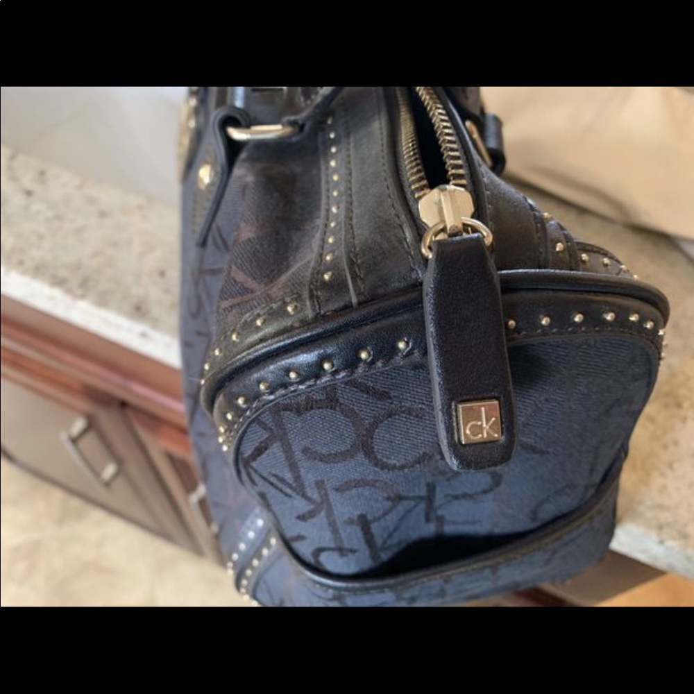 Bags - Picture 2 of 5